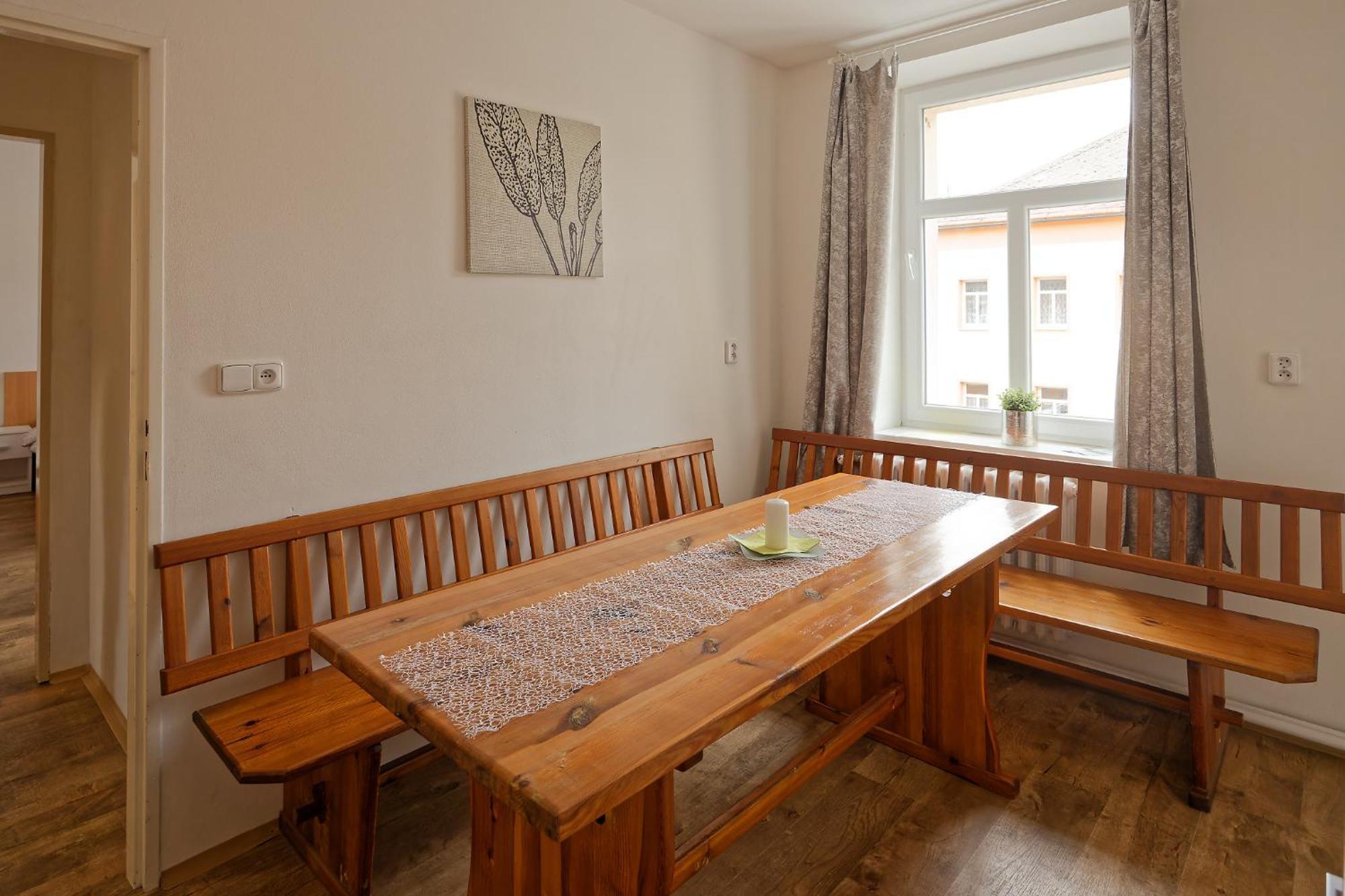 Penzion A Restaurace Na Krizovatce Polevsko Buitenkant foto